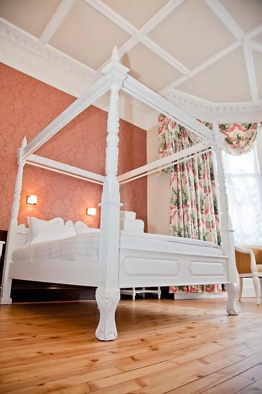 *** Guest house The Haymarket Lairg Hotel Edinburgh United Kingdom