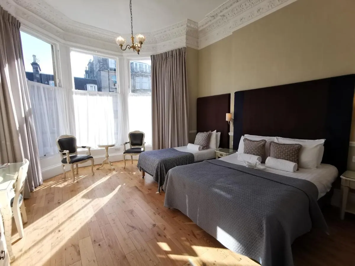 Konukevi The Haymarket Lairg Hotel Edinburgh
